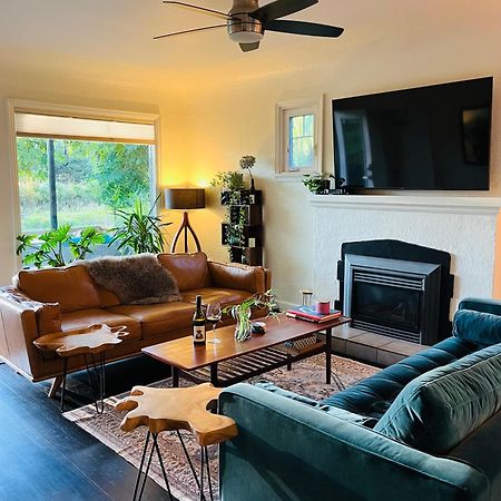 Hikari-Okanagan Sunshine B&B Келоуна Экстерьер фото