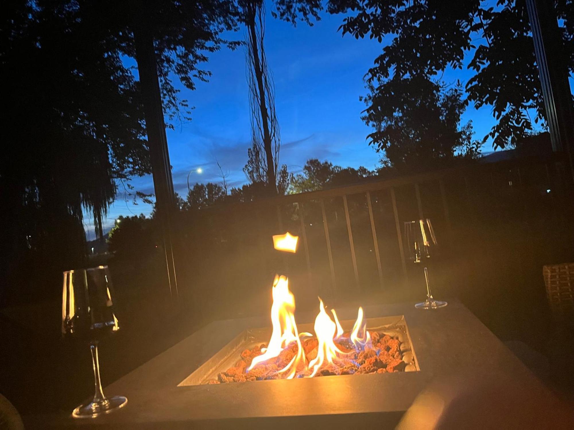 Hikari-Okanagan Sunshine B&B Келоуна Экстерьер фото