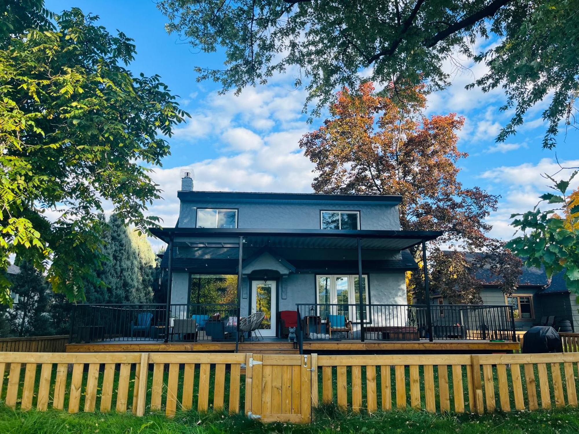 Hikari-Okanagan Sunshine B&B Келоуна Экстерьер фото